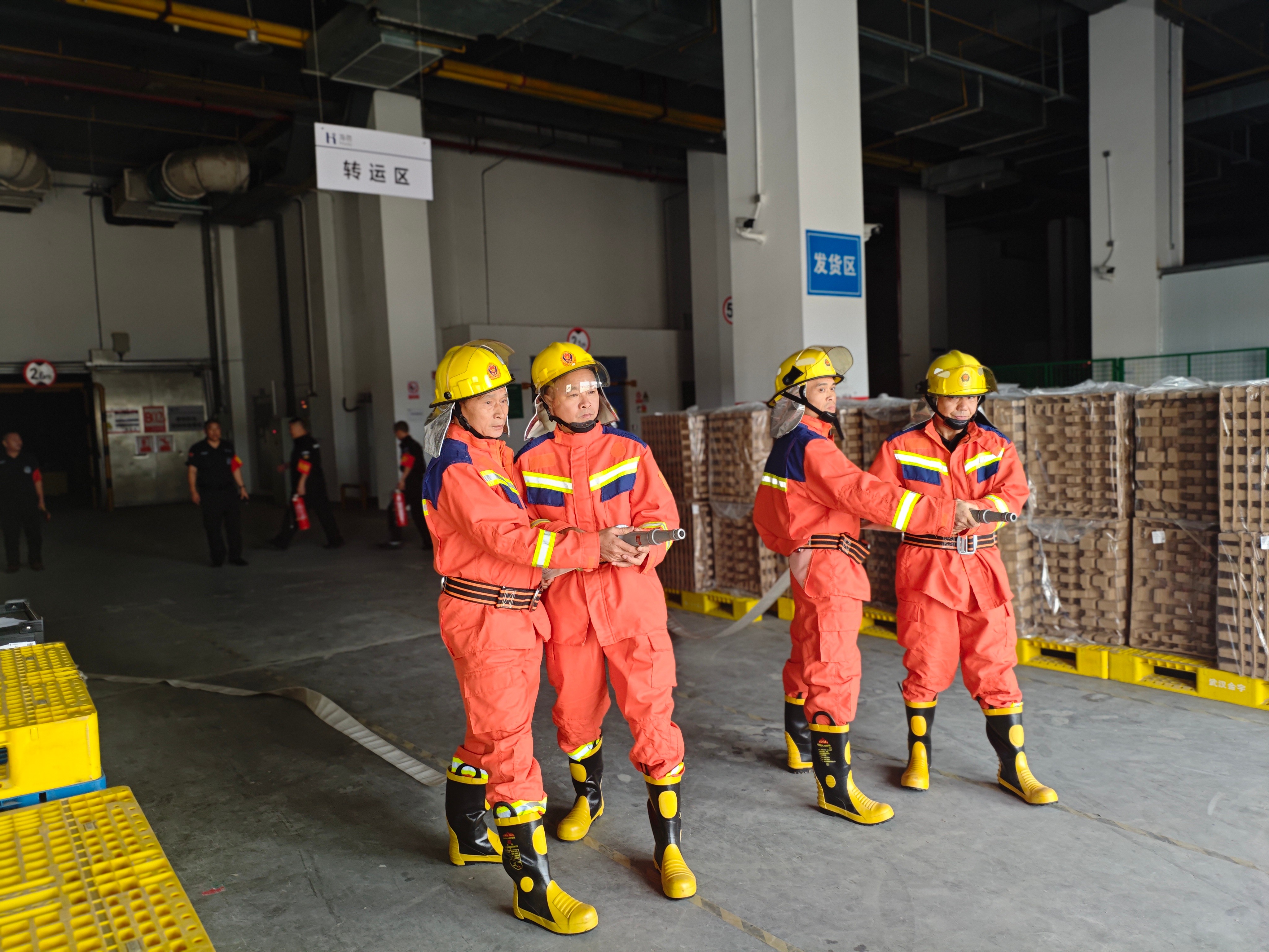 4.义务消防队员现场处置(2).jpg